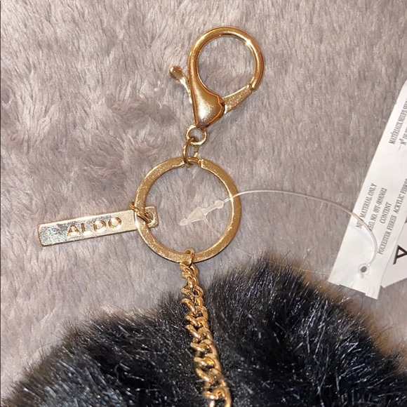 Monster Pom Pom - Picture 2 of 5